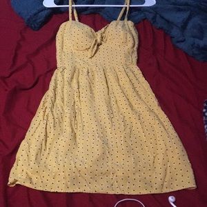 Dress yellow